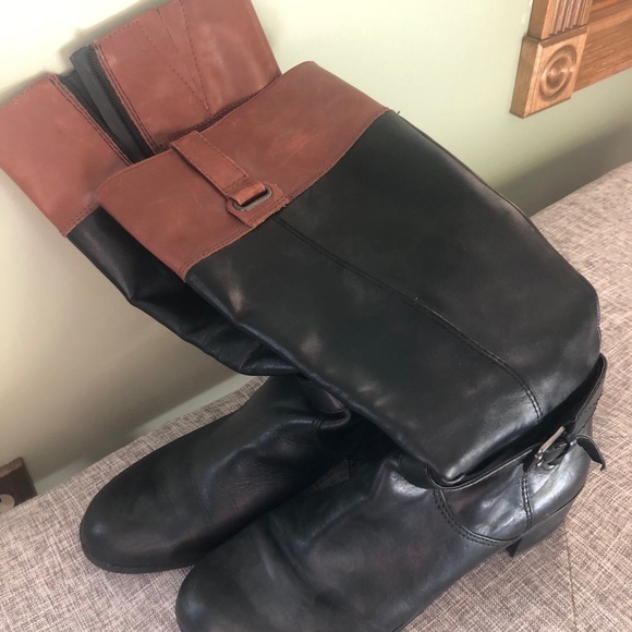 Bandolino color block riding boot with small heel - Picture 1 of 3